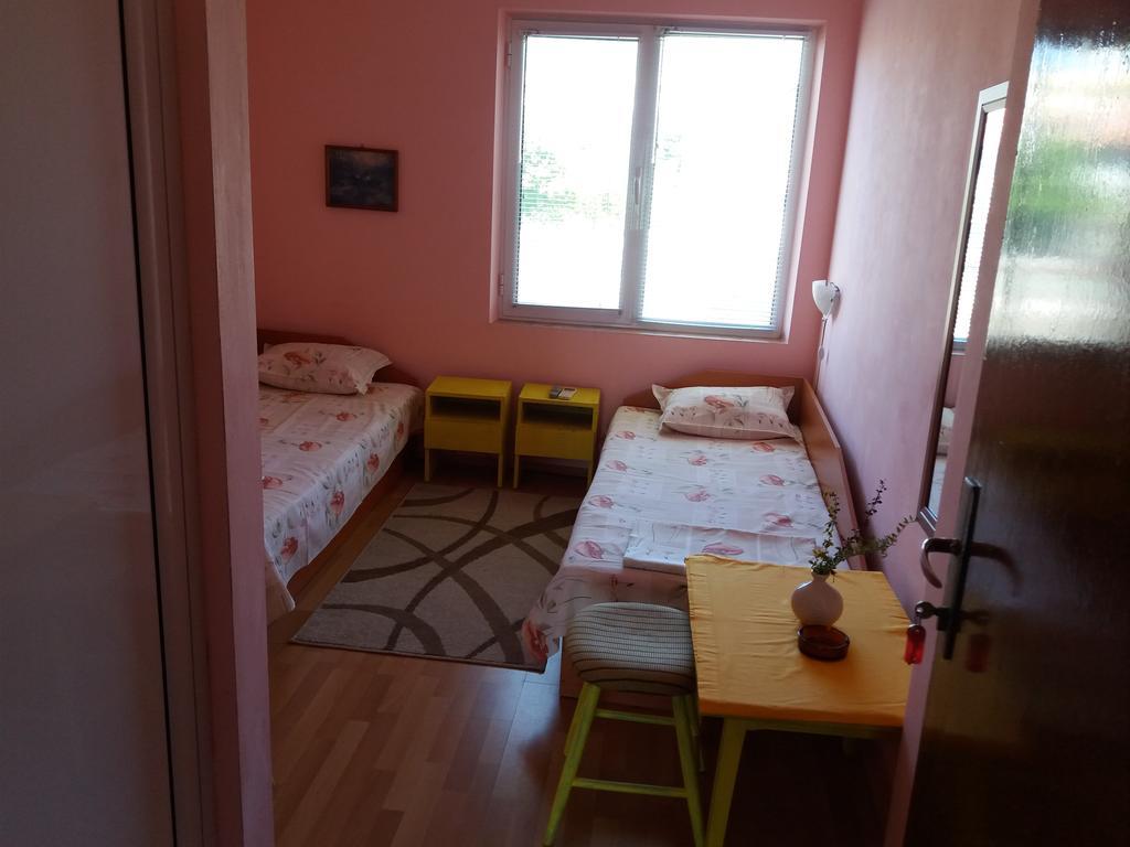 Stai Za Gosti Venera Hisarja Exterior foto
